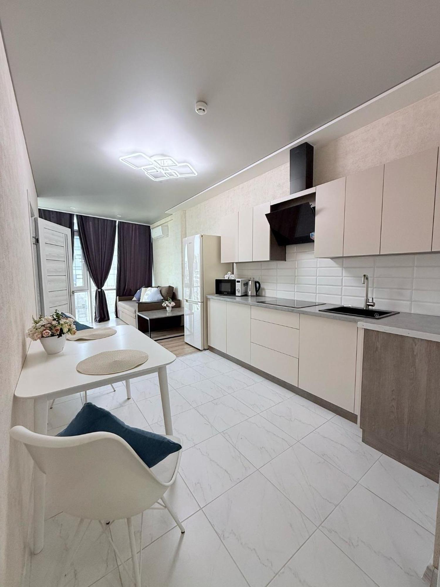 Gagarin Plaza Apartments Odesa Exterior foto