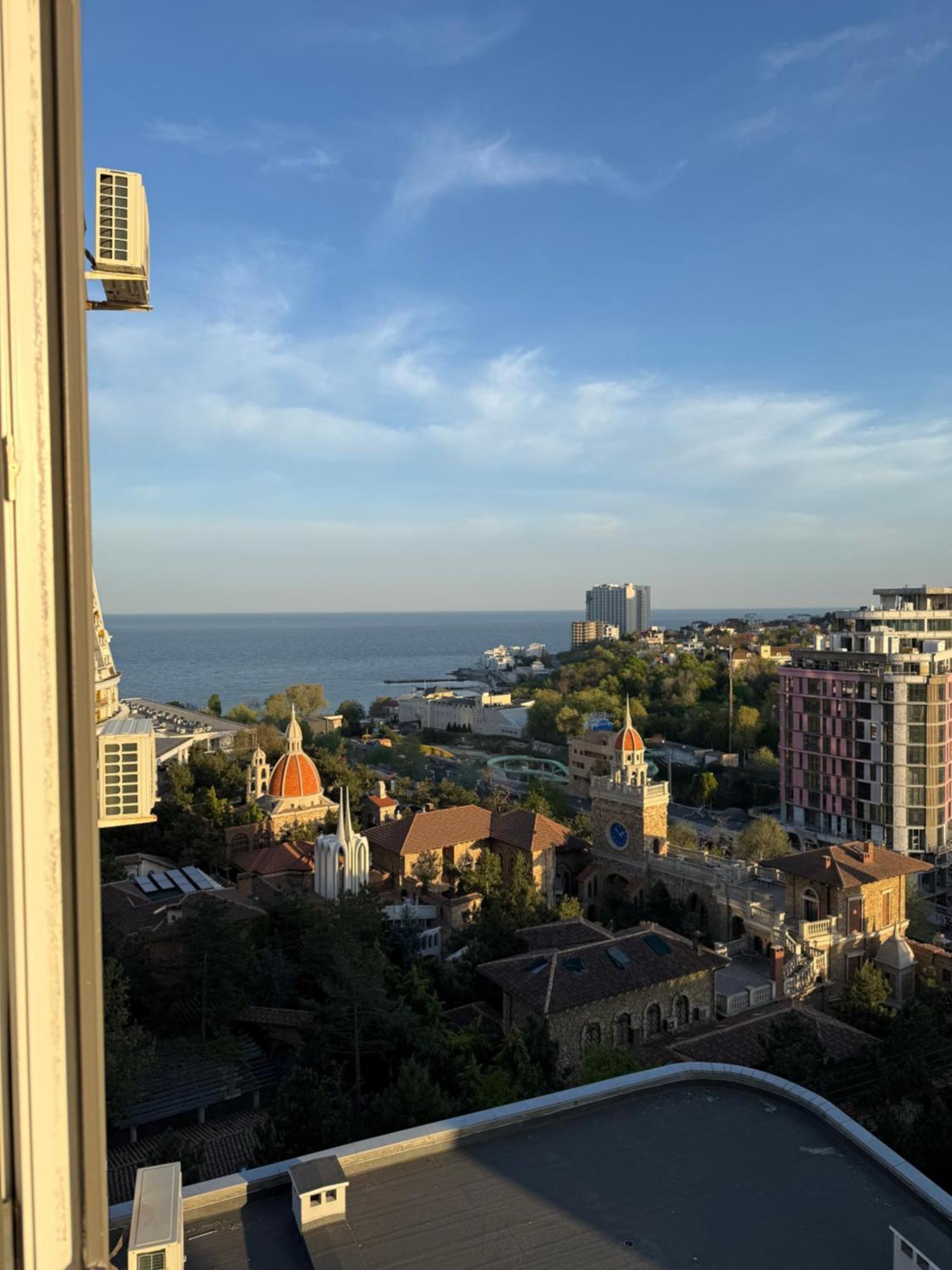 Gagarin Plaza Apartments Odesa Exterior foto