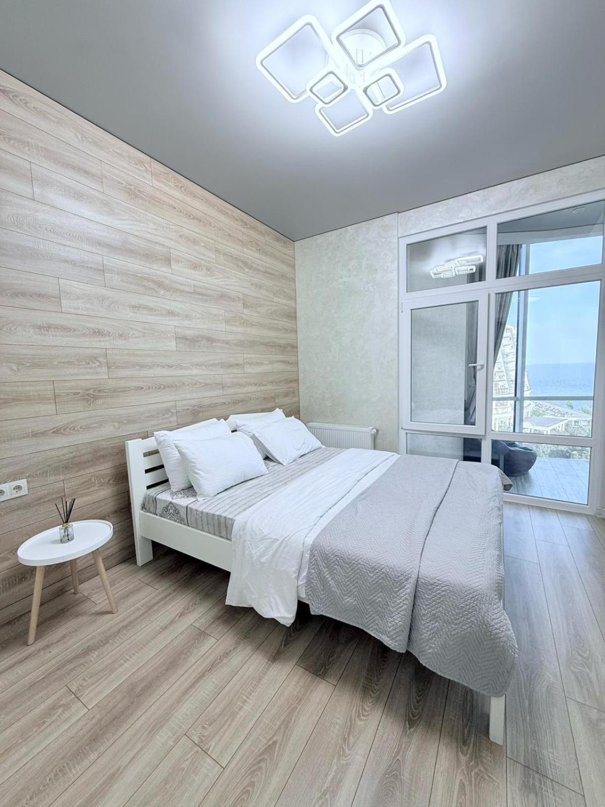Gagarin Plaza Apartments Odesa Exterior foto
