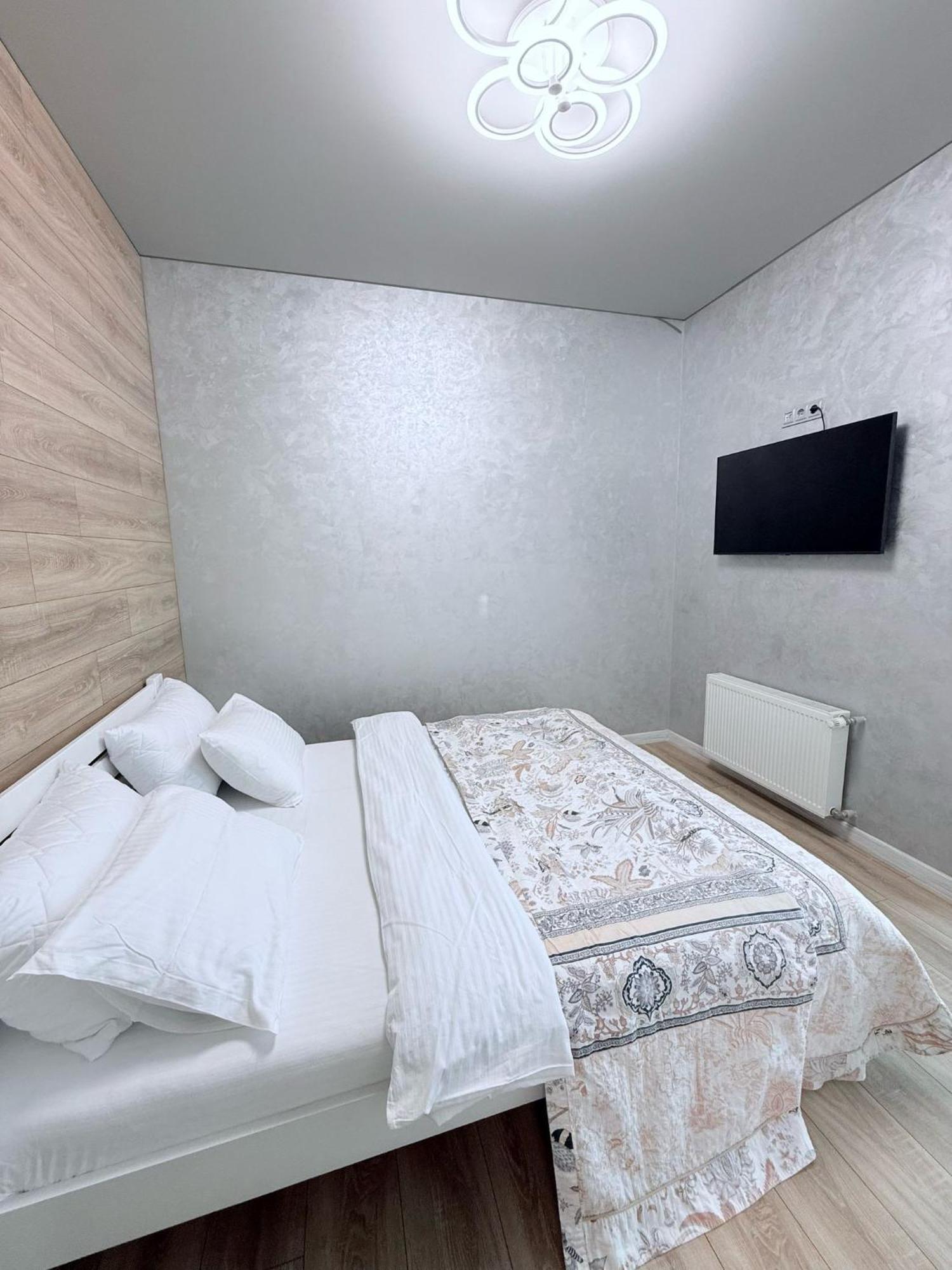 Gagarin Plaza Apartments Odesa Exterior foto