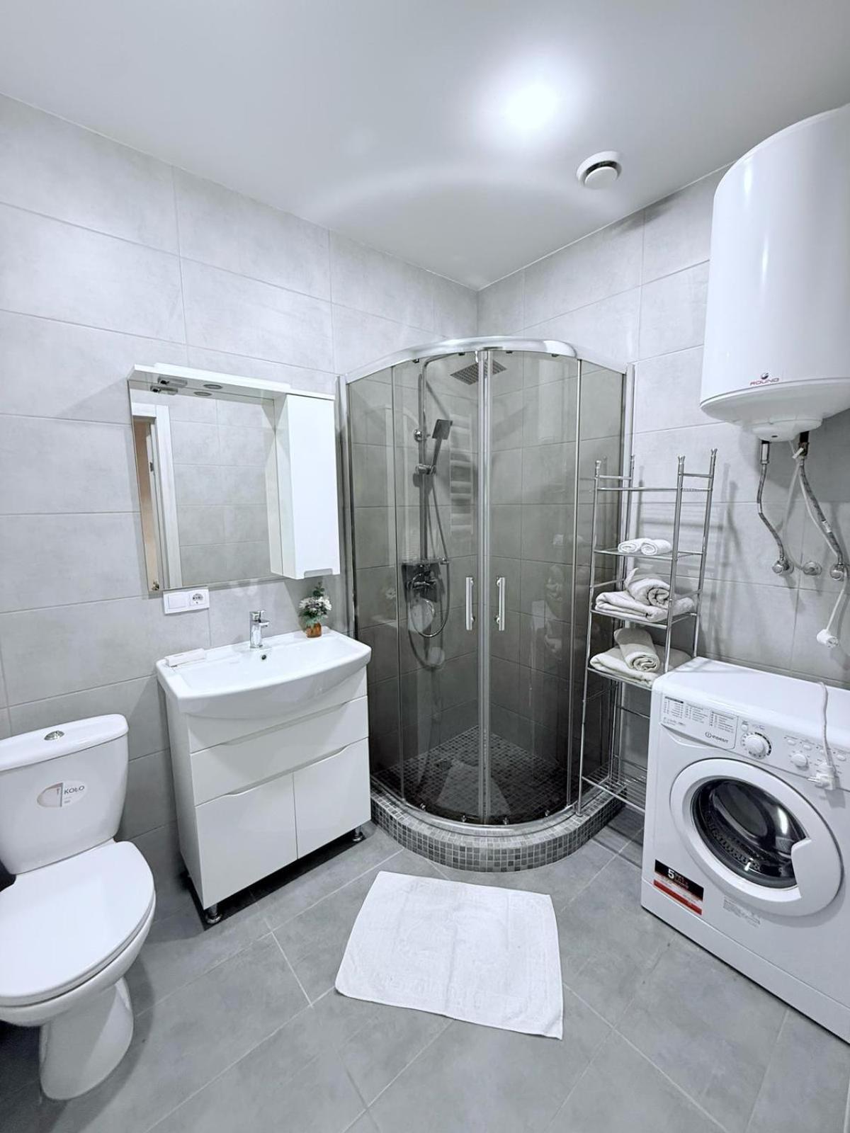 Gagarin Plaza Apartments Odesa Exterior foto