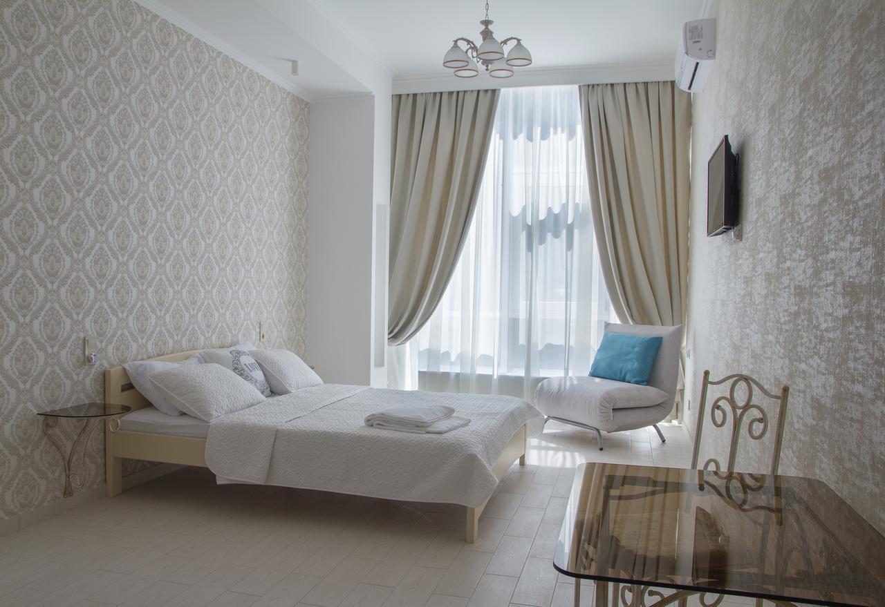 Gagarin Plaza Apartments Odesa Exterior foto